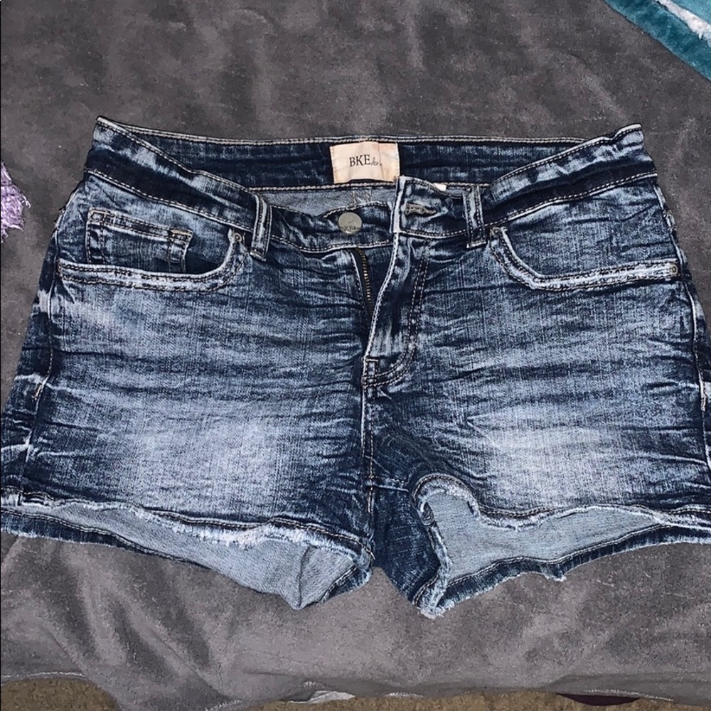 BKE Shorts 28